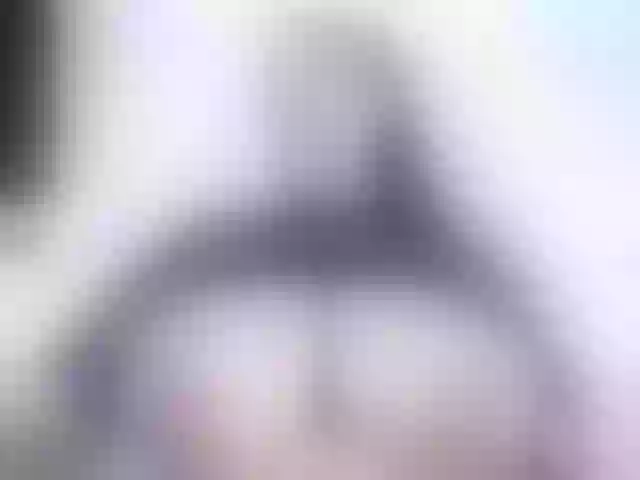 Live sex webcam photo for ellenb1 #277557156