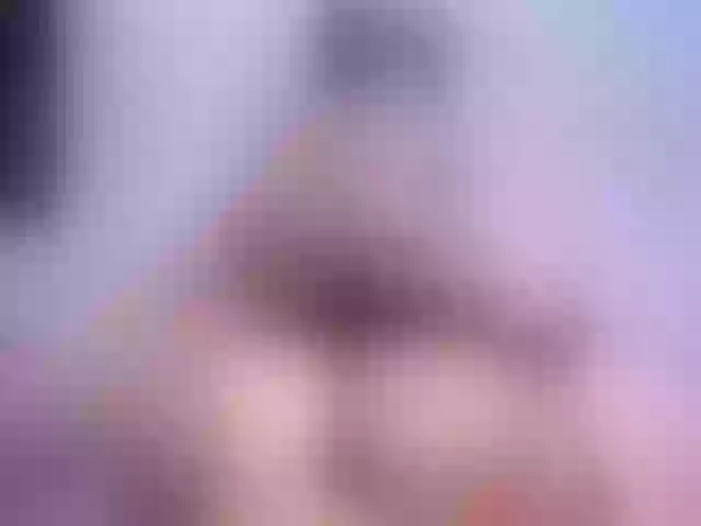 Live sex webcam photo for ellenb1 #277934863