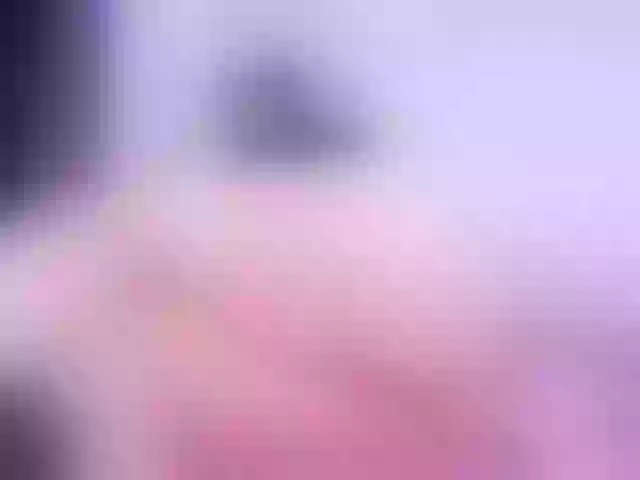 Live sex webcam photo for ellenb1 #278141684
