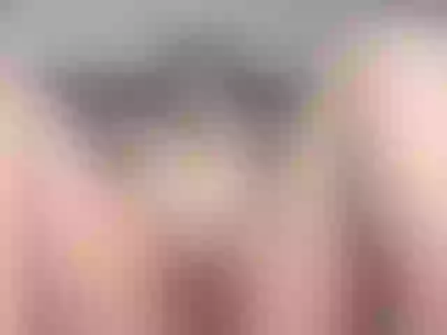 Live sex webcam photo for ellenb1 #290697558