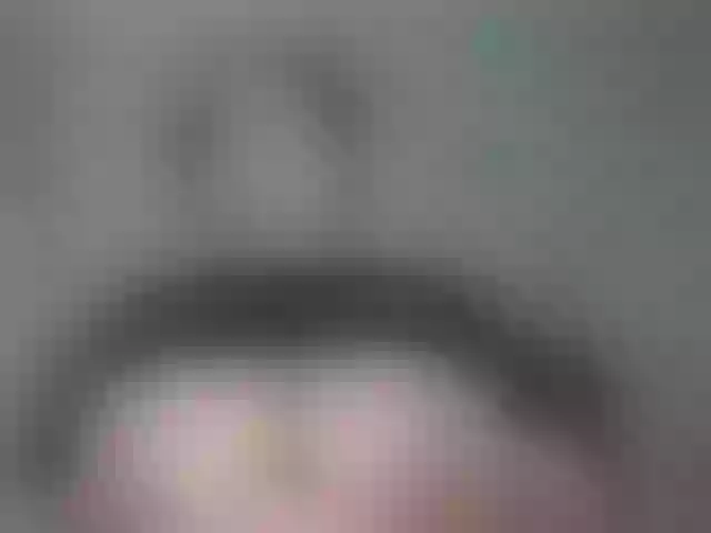 Live sex webcam photo for ellenb1 #290726348