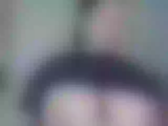 Live sex webcam photo for ellenb1 #290856048
