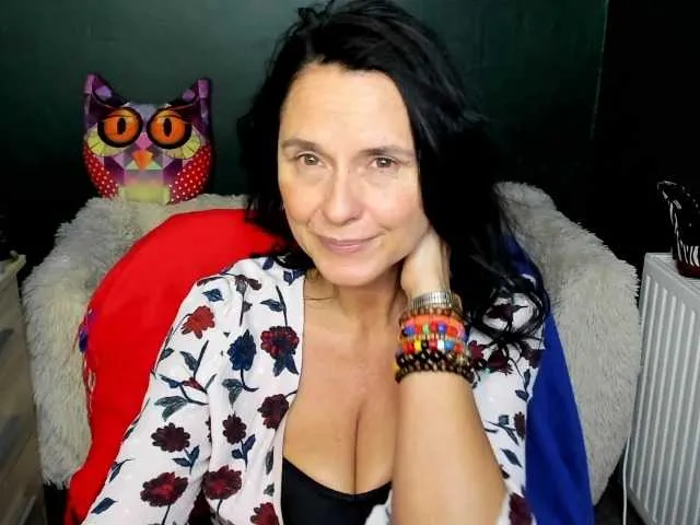 Live sex webcam photo for ellenheart #276857745