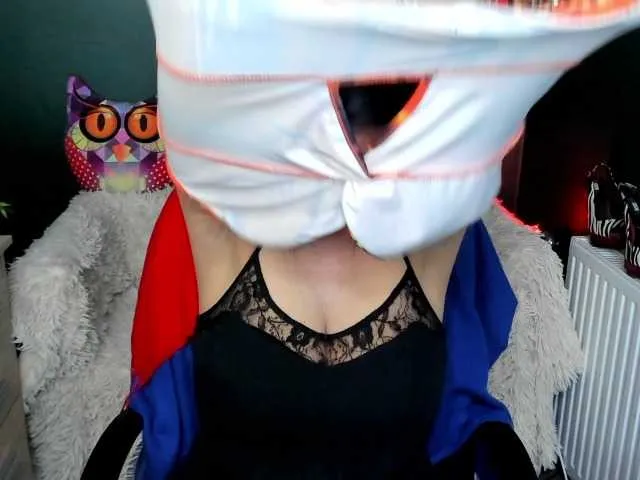 Live sex webcam photo for ellenheart #277681603