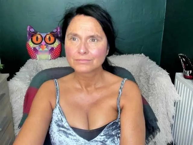 Live sex webcam photo for ellenheart #278267184