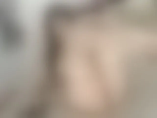 Live sex webcam photo for elliza717 #292563252