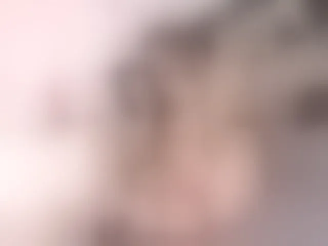 Live sex webcam photo for elliza717 #293578341