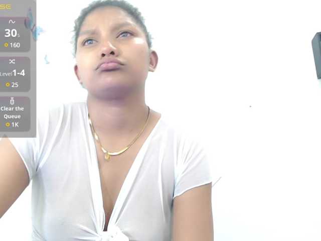 Live sex webcam photo for elly-willis #290659888