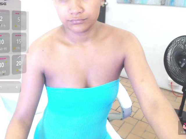 Live sex webcam photo for elly-willis #290733306