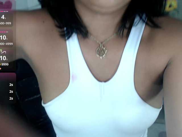 Live sex webcam photo for elly-willis #290802384