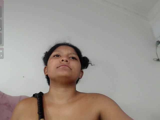 Live sex webcam photo for elly-willis #291834096