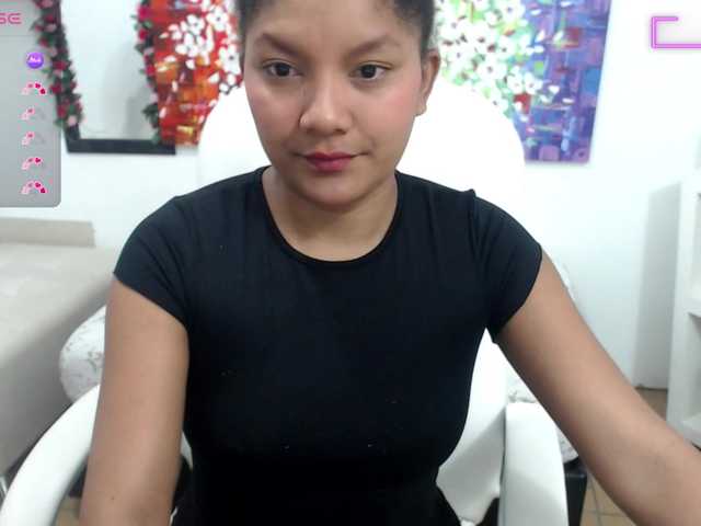 Live sex webcam photo for elly-willis #292095469