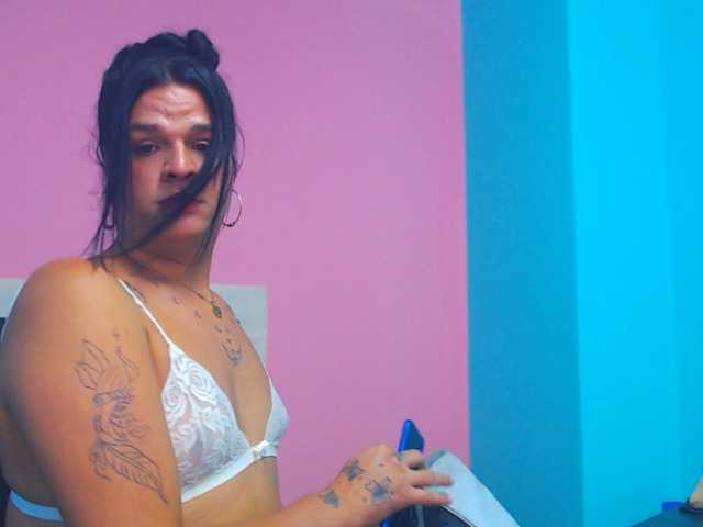 Live sex webcam photo for eloisaath #289042056