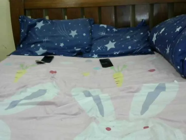 Live sex webcam photo for elsey-booty22 #273535952