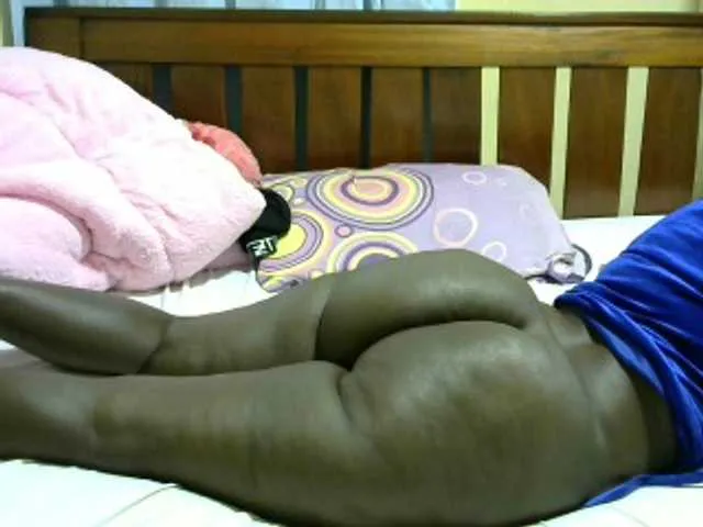 Live sex webcam photo for elsey-booty22 #274040790