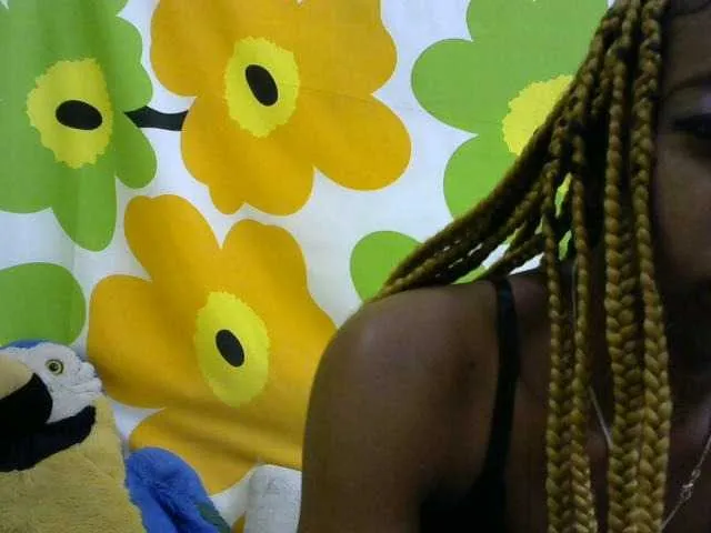 Live sex webcam photo for elylah #276049909