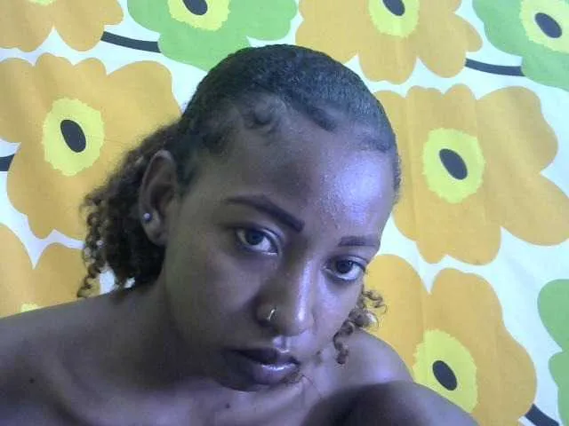 Live sex webcam photo for elylah #276199886