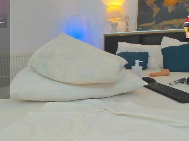 Live sex webcam photo for elysiastorm #292410233