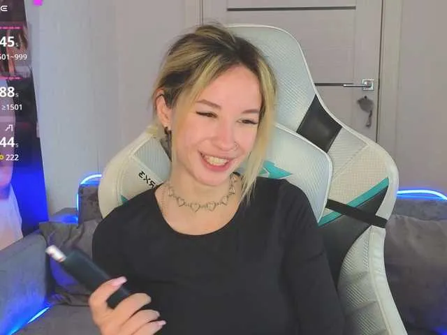 Live sex webcam photo for emely1benz #291013789