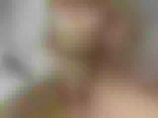 Live sex webcam photo for emiily-69 #278216152