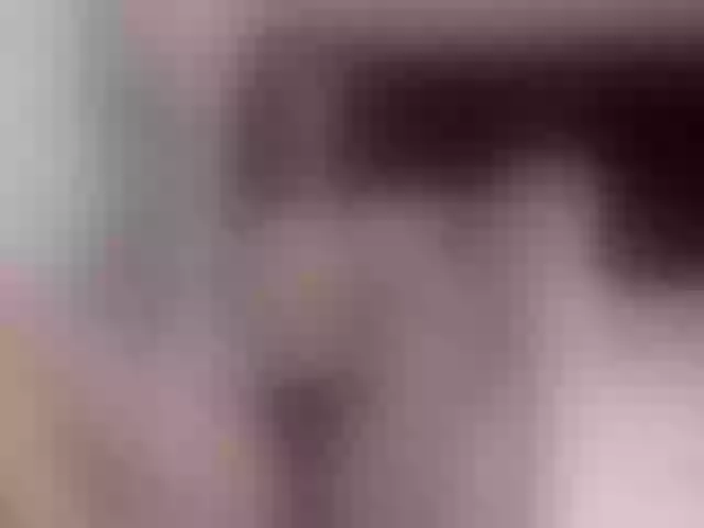 Live sex webcam photo for emiily-69 #288386755