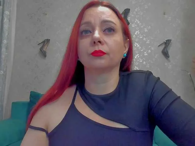 Live sex webcam photo for emilianna6666 #292314168