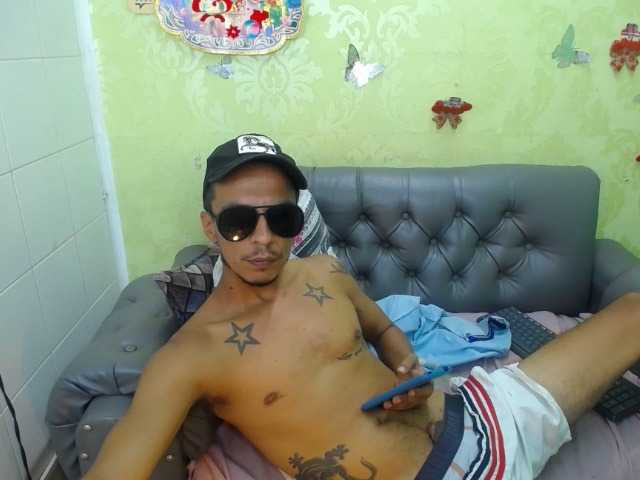 Live sex webcam photo for emiliano-verga #277049698