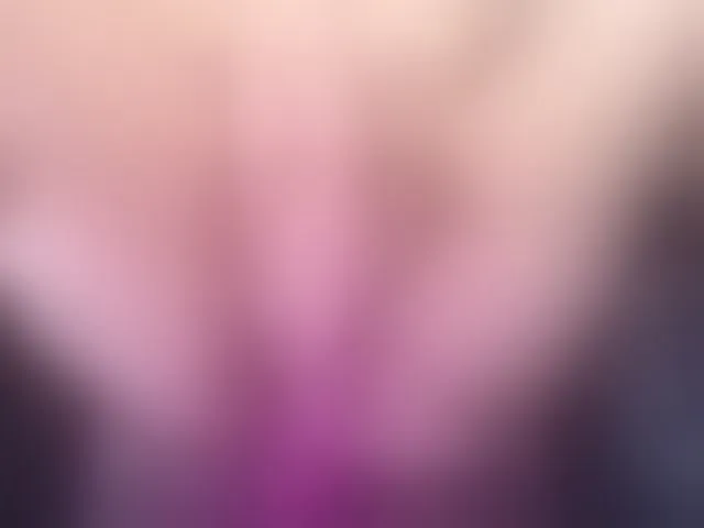 Live sex webcam photo for emiliclark #290763415