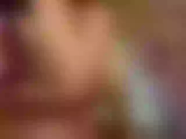 Live sex webcam photo for emiliclark #291019756