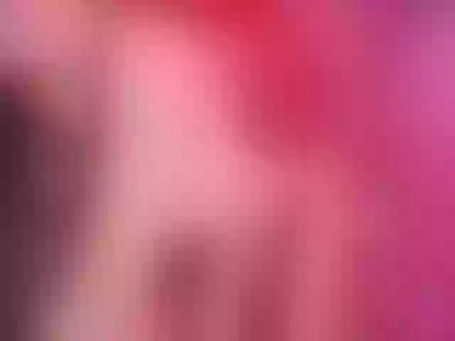 Live sex webcam photo for emiliclark #291056331