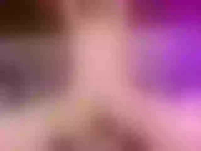 Live sex webcam photo for emiliclark #291437906