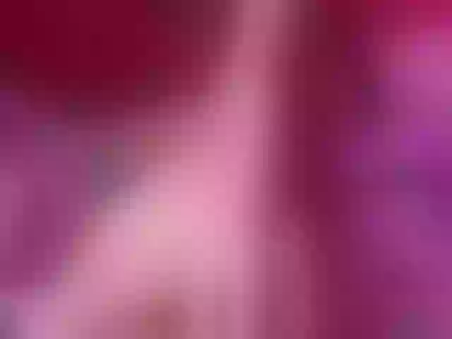 Live sex webcam photo for emiliclark #291627857