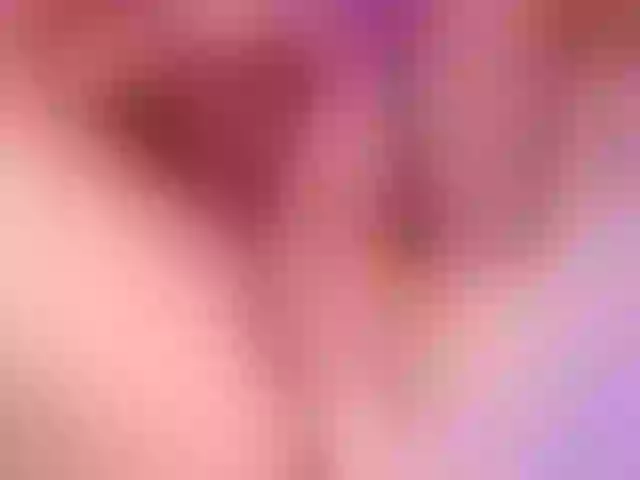 Live sex webcam photo for emiliclark #291731716