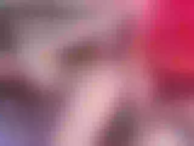 Live sex webcam photo for emiliclark #292193690