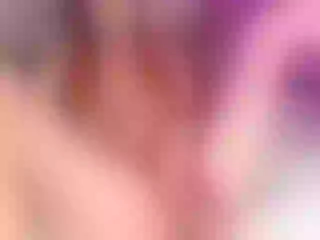Live sex webcam photo for emiliclark #292226300