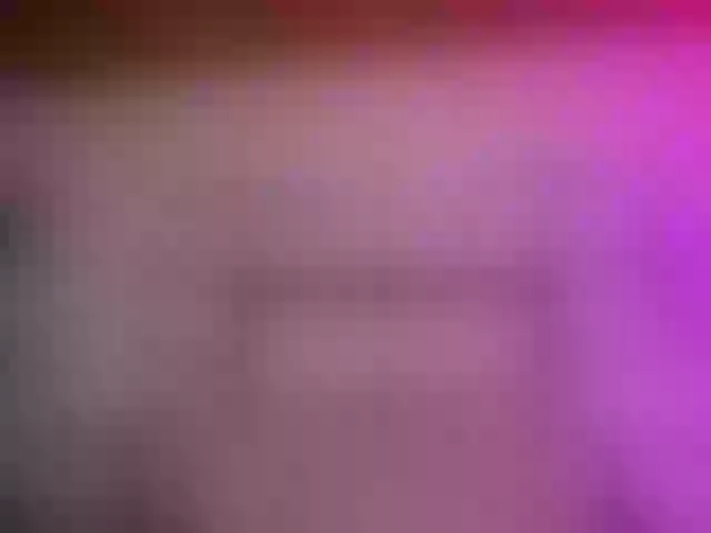 Live sex webcam photo for emiliclark #292281132