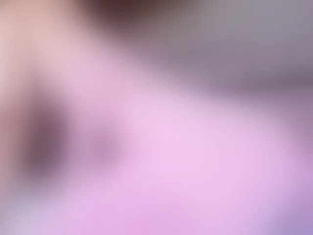 Live sex webcam photo for emiliclark #292631562