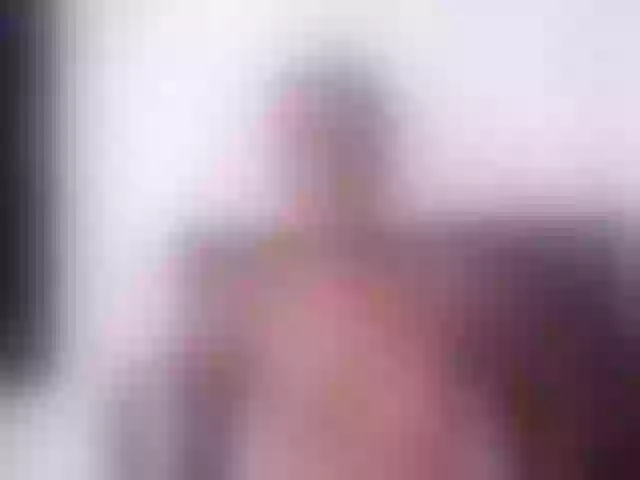Live sex webcam photo for emily-morales #272265782