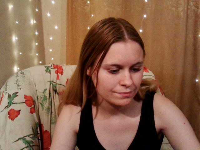 Live sex webcam photo for emily-shyx #276377889