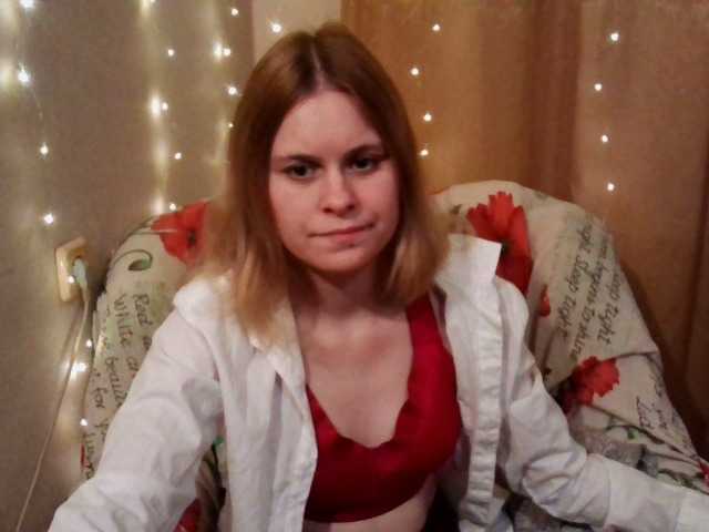 Live sex webcam photo for emily-shyx #276426295