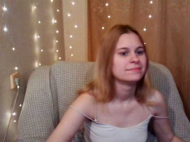 Live sex webcam photo for emily-shyx #276503064