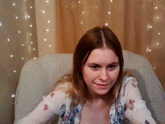 Live sex webcam photo for emily-shyx #276516458