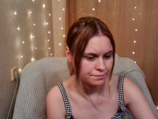 Live sex webcam photo for emily-shyx #276551224