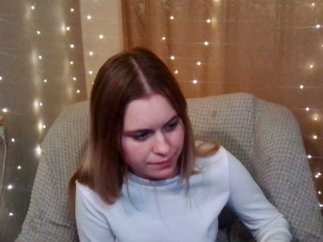 Live sex webcam photo for emily-shyx #276798465