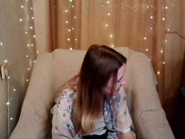 Live sex webcam photo for emily-shyx #277410981