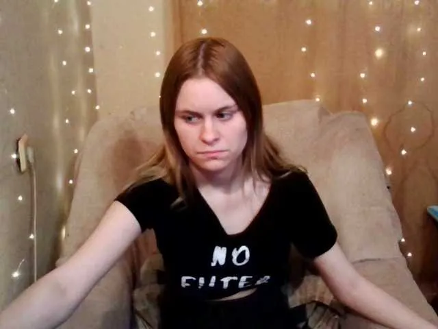 Live sex webcam photo for emily-shyx #277794217