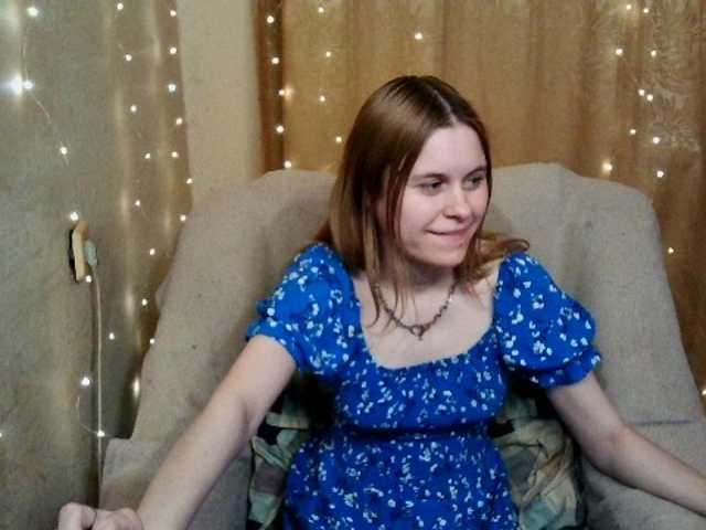 Live sex webcam photo for emily-shyx #278144031