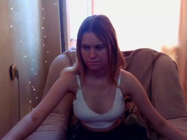 Live sex webcam photo for emily-shyx #282611808