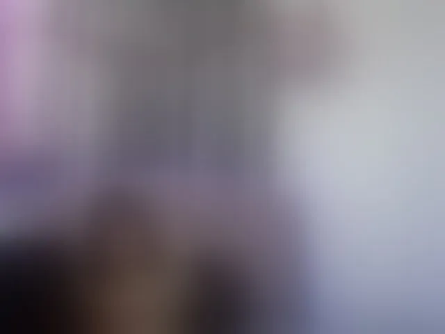 Live sex webcam photo for emilycooper #293099986