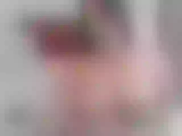 Live sex webcam photo for emilydolshe2 #287923826